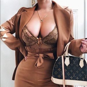 Meet your Posher, Lexi